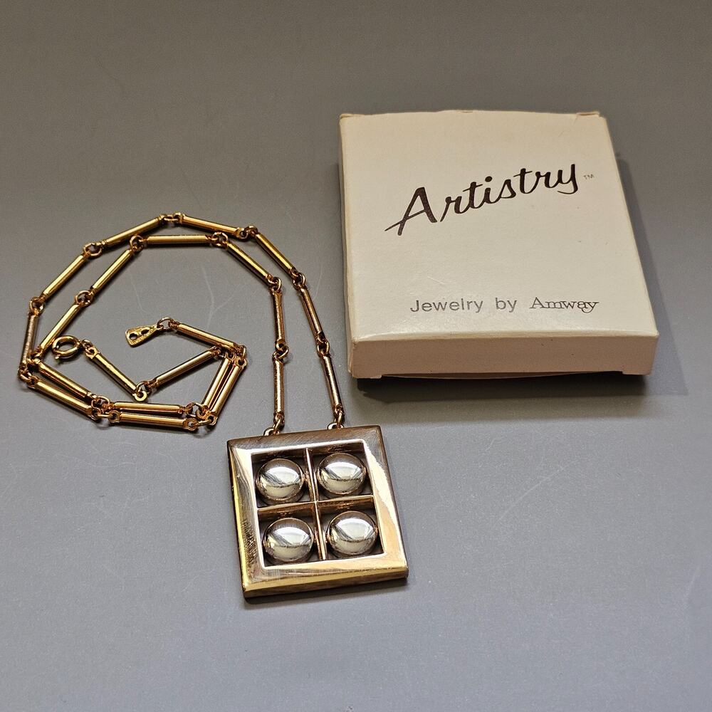 Artistry by Amway Gold Silvertone Pendant Necklace Mod Modernist 1978 Vintage